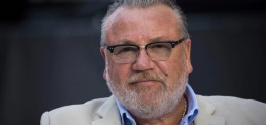 Ray Winstone
