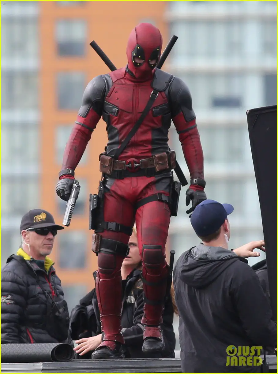 Ryan Reynolds as Deadpool with CGI eyes