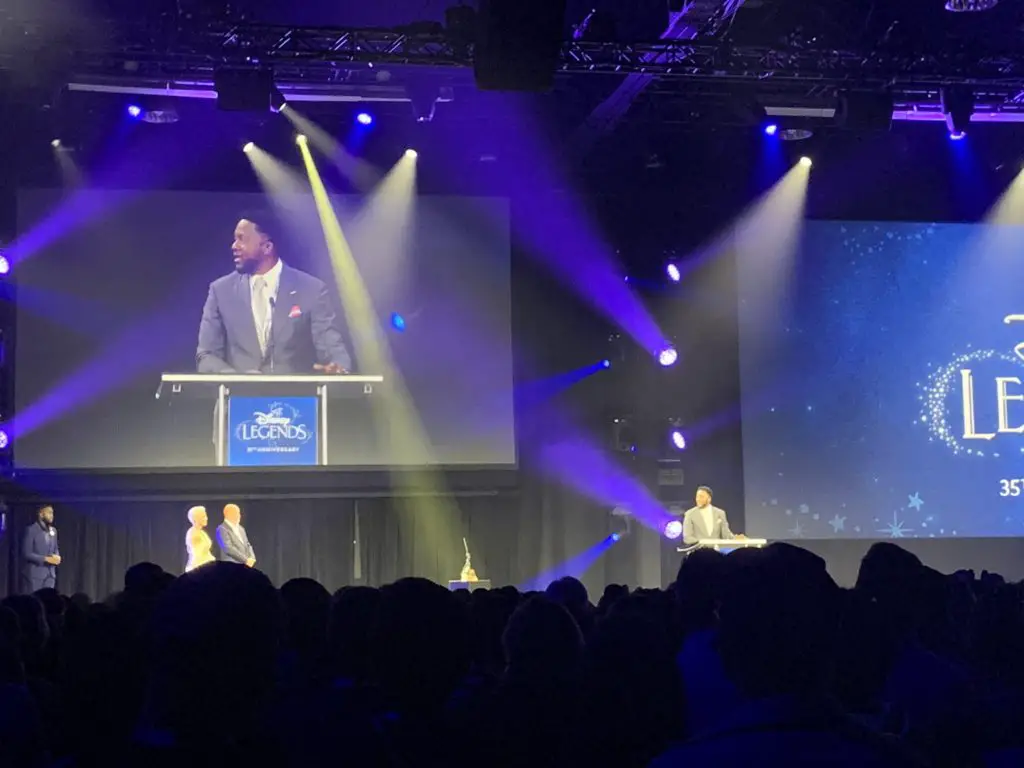 D23 Honors Chadwick Boseman With Disney Legends Award - Marvelblog.Com